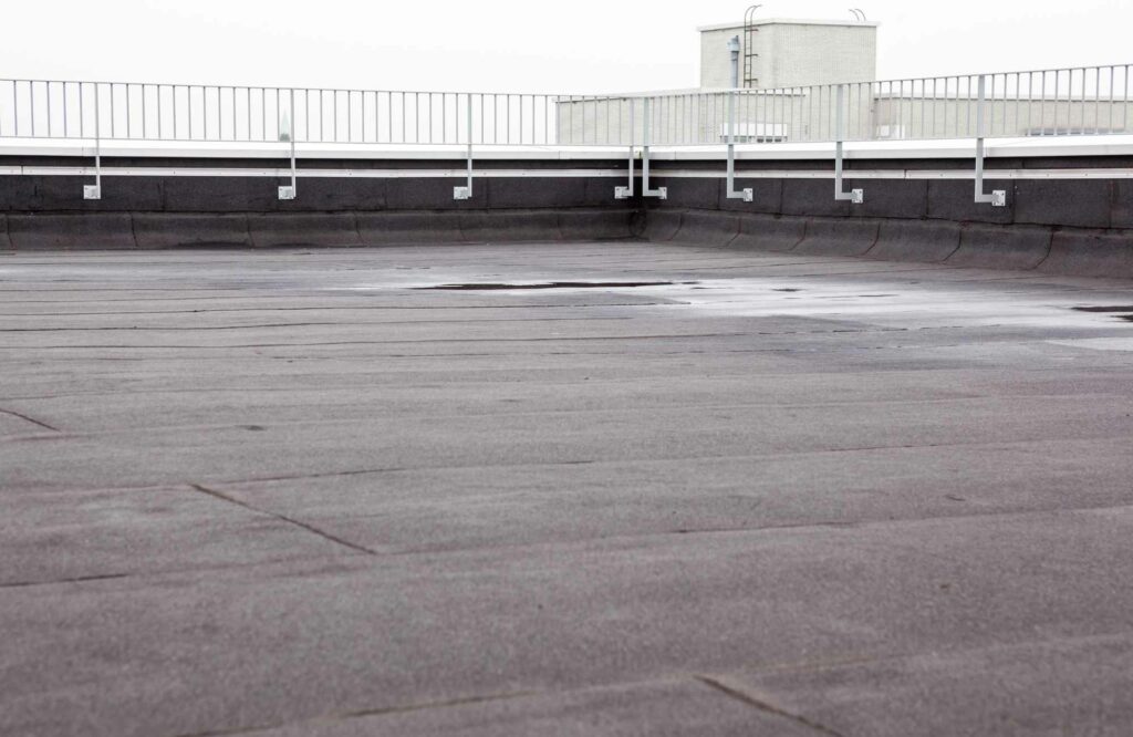 The Importance of Flat Roof Snow Removal